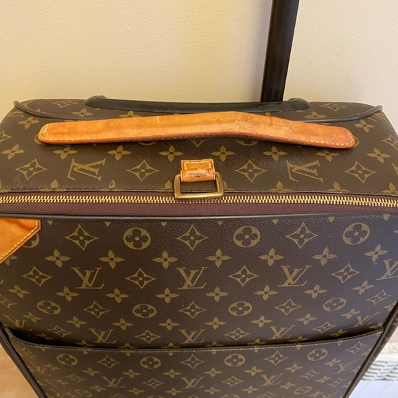 Authentic Louis Vuitton pegase 50 monogram carry on suitcase - Picture 6 of 8